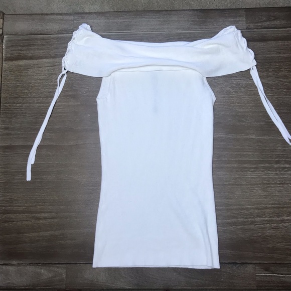 NWOT Express Off Shoulder Sweater Top - Picture 1 of 5